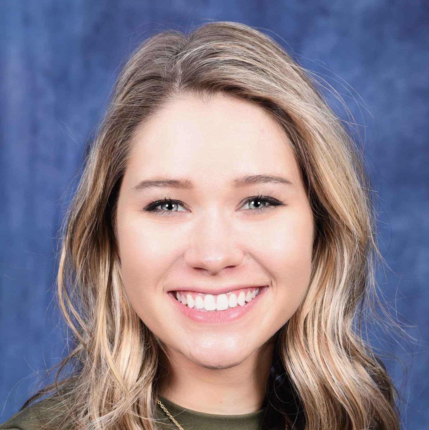 Headshot of Rachel Buys